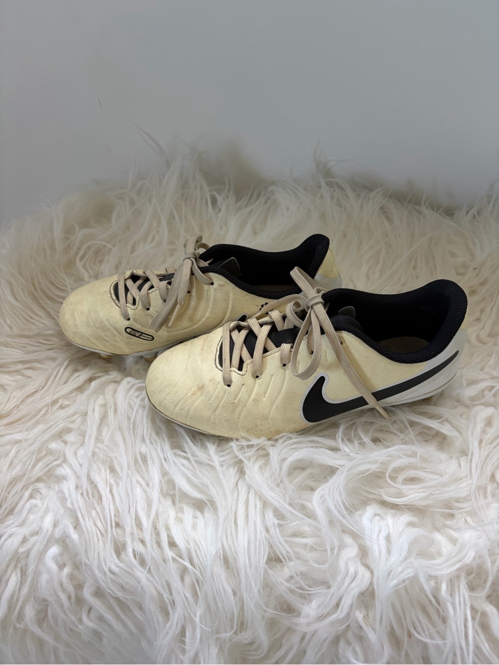 Boys football cleats